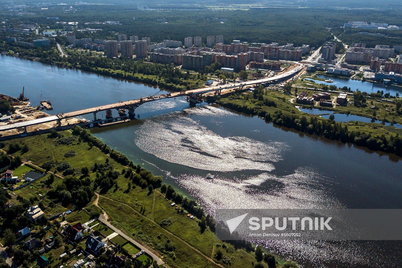 Construction of bridge across Volga River in Dubna