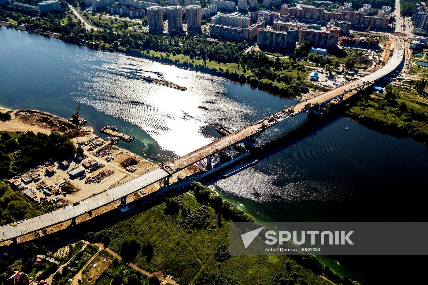Construction of bridge across Volga River in Dubna