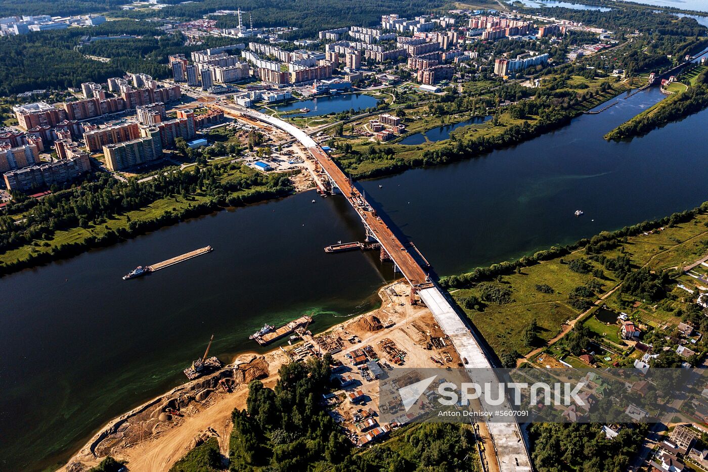 Construction of bridge across Volga River in Dubna