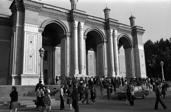 Navoi Bolshoi Theater