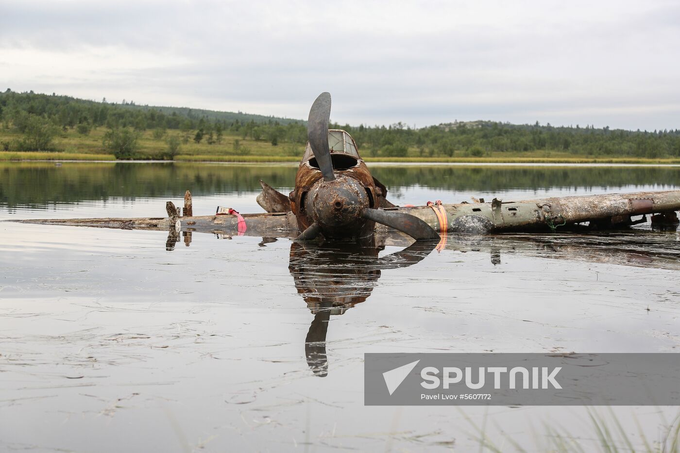 Raising IL-2 plane in Murmansk Region