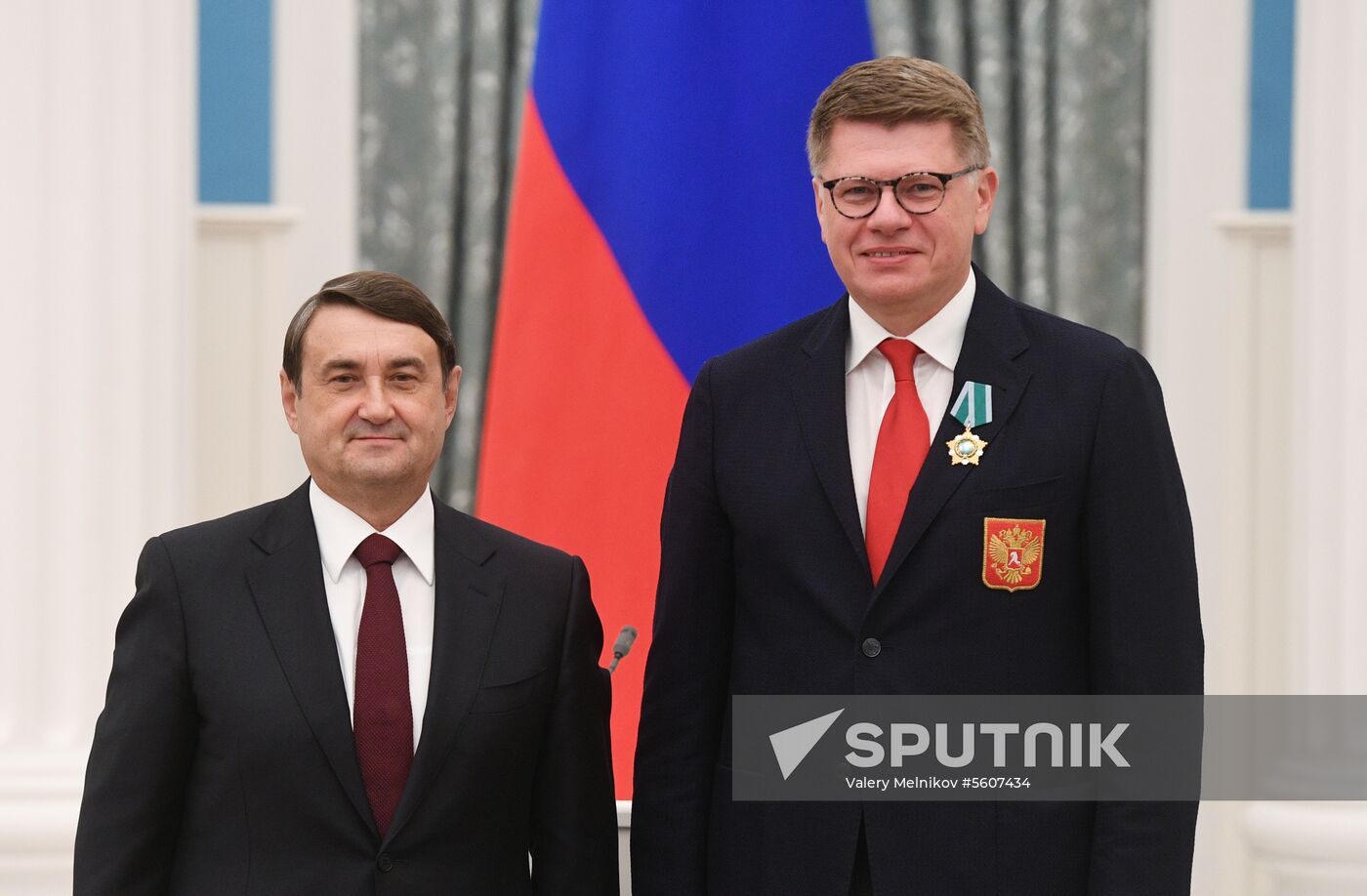 Presidential Aide Igor Levitin presents awards to participants of Pyeongchang Olympics