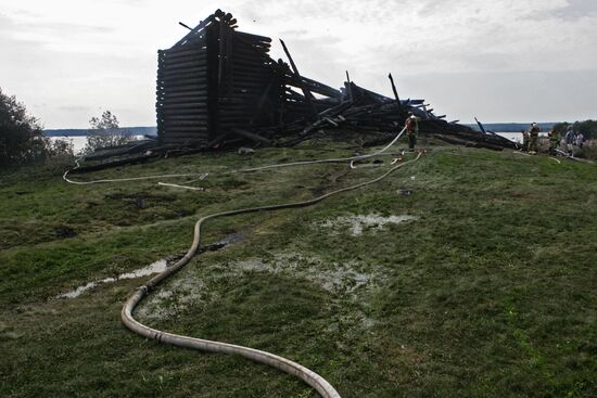 Church of the Assumption of Our Lady in Karelia burns down