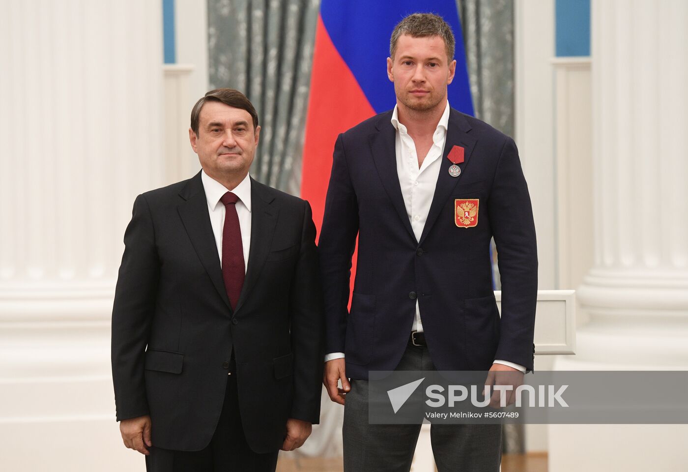 Presidential Aide Igor Levitin presents awards to participants of Pyeongchang Olympics