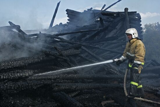 Church of the Assumption of Our Lady in Karelia burns down