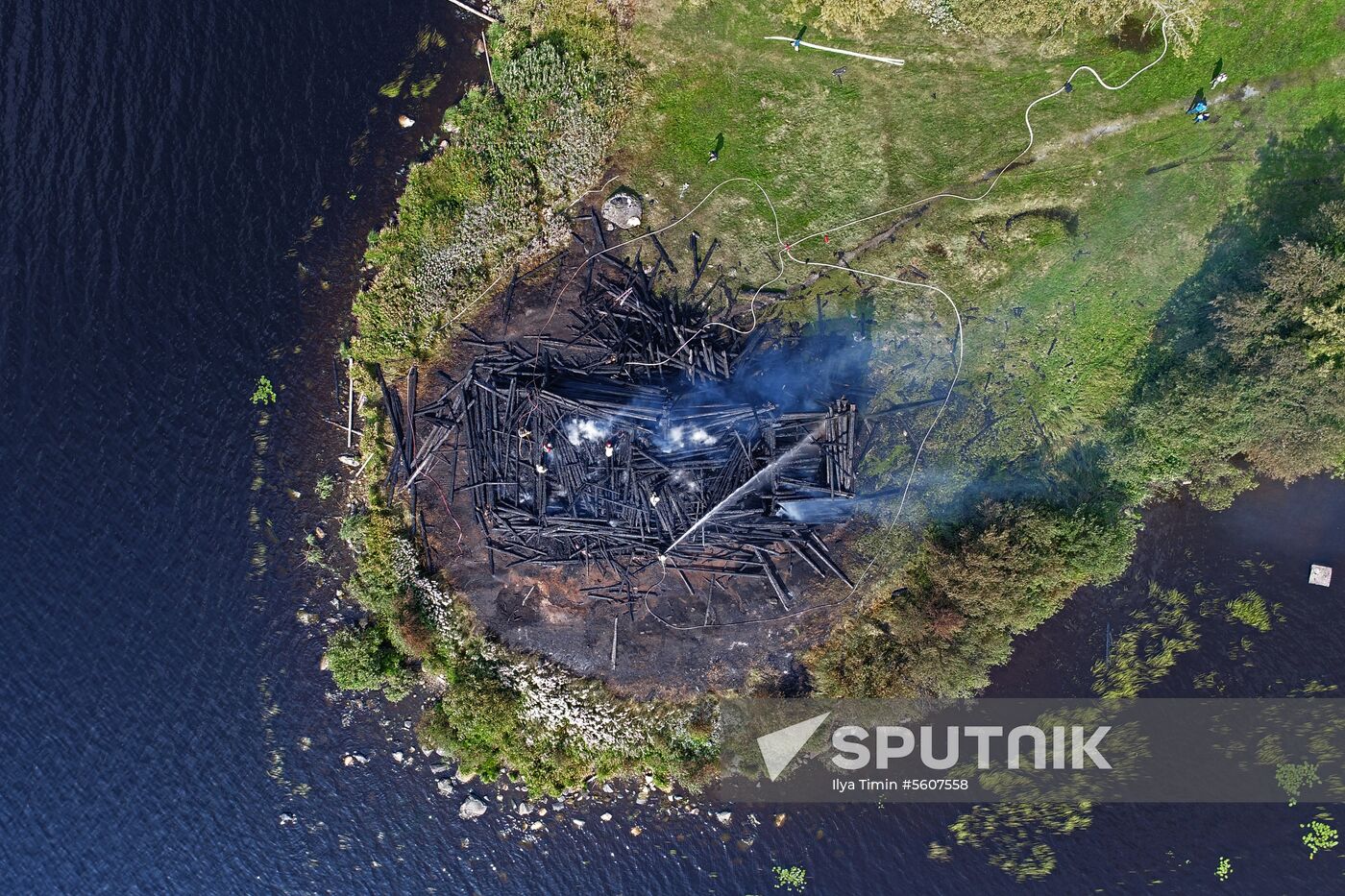Church of the Assumption of Our Lady in Karelia burns down