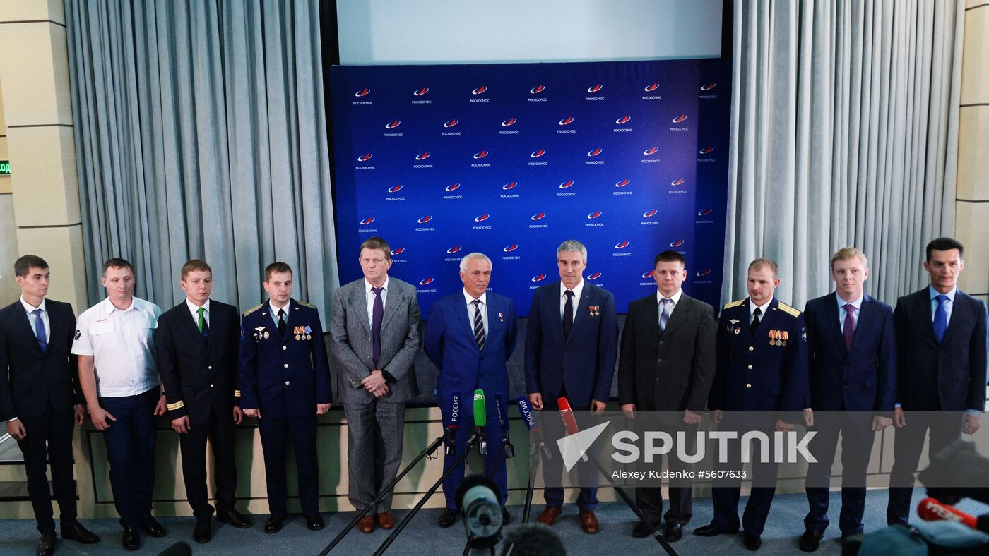 Introduction of Roscosmos cosmonaut candidates