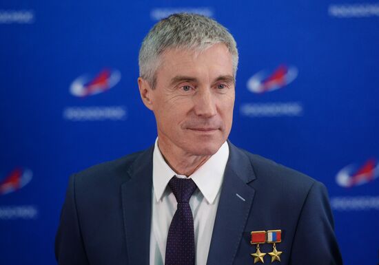 Introduction of Roscosmos cosmonaut candidates