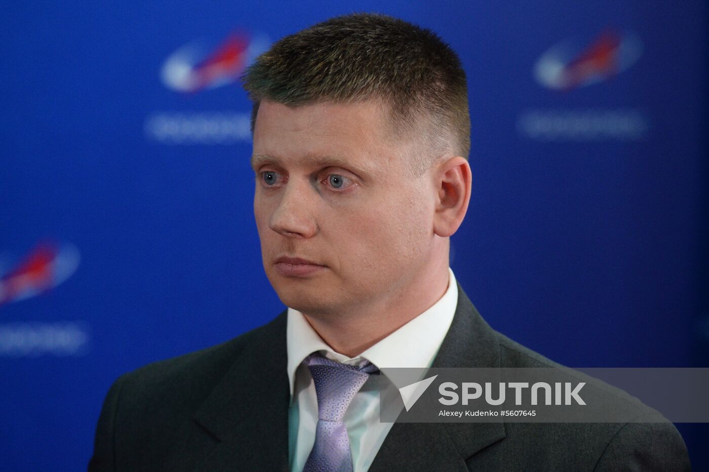 Introduction of Roscosmos cosmonaut candidates