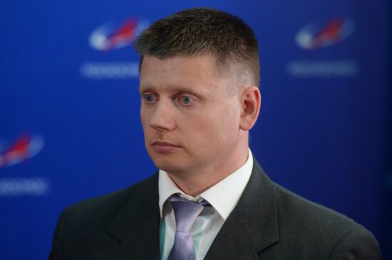Introduction of Roscosmos cosmonaut candidates