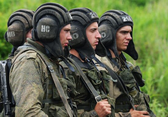 Russia's Pacific Fleet holds marine corps drills