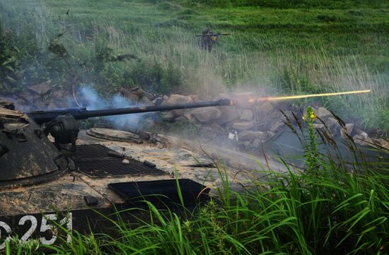 Russia's Pacific Fleet holds marine corps drills
