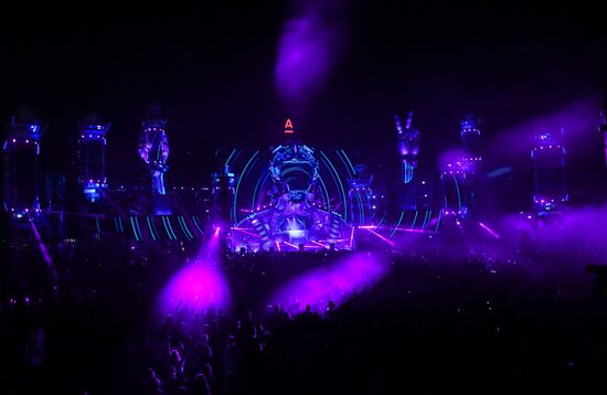 Alfa Future People Festival