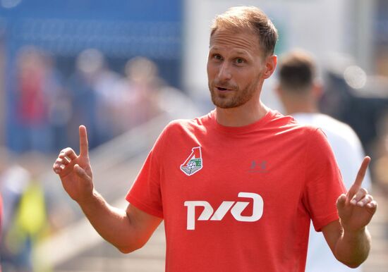 Football. Russian Premier League. Orenburg vs. Lokomotiv