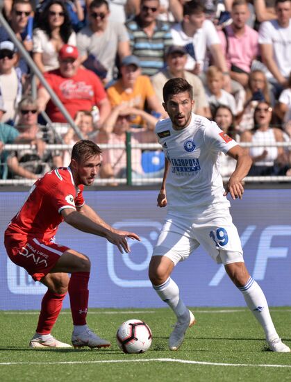 Football. Russian Premier League. Orenburg vs. Lokomotiv