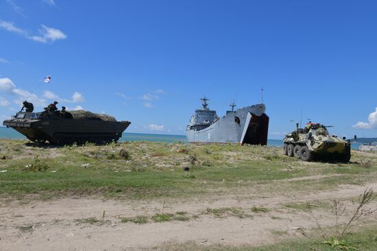 Combat exercises held at Russian military base in Abkhazia
