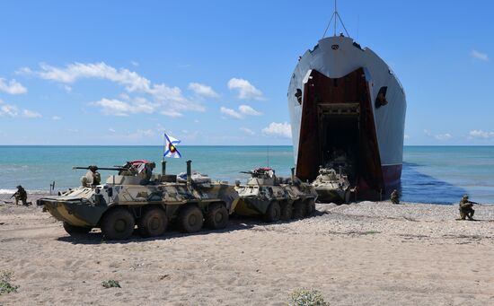 Combat exercises held at Russian military base in Abkhazia