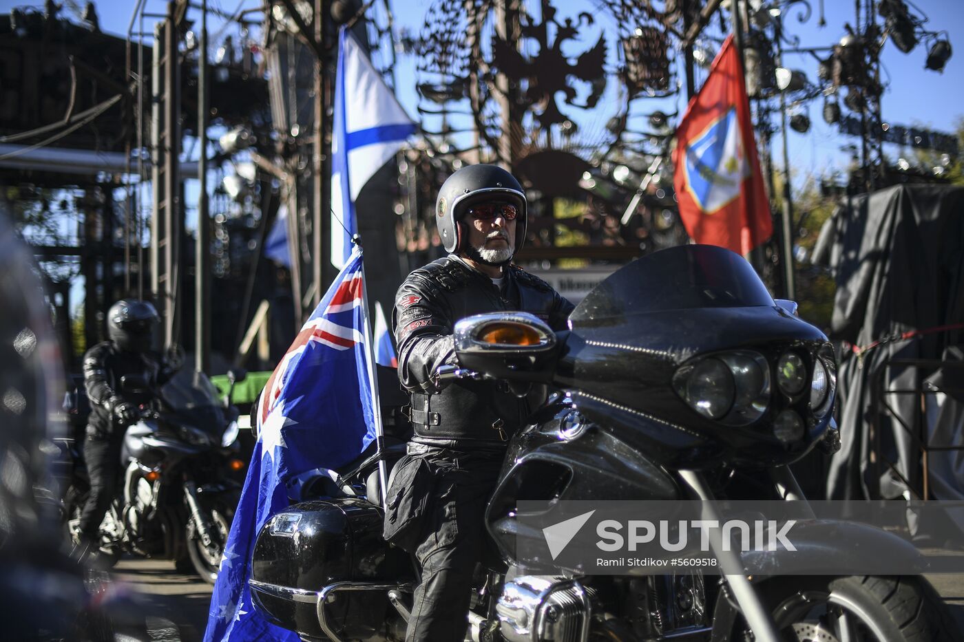 Beginning of motorcycle parade during Russian Dream bike show