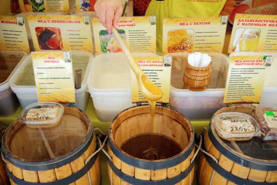 Honey market in Krasnodar Territory