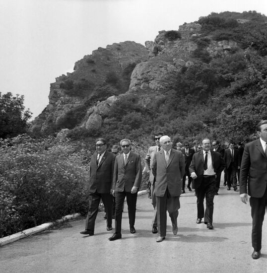 King of Nepal visits the USSR