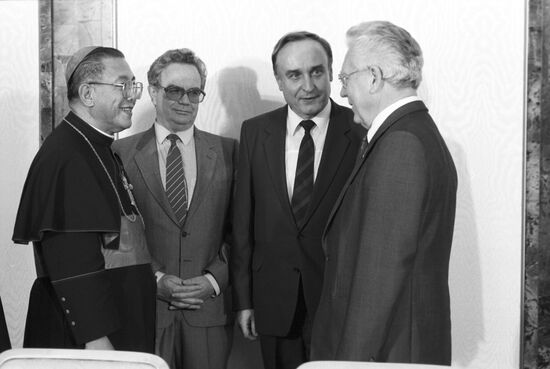 Jaime Lachica Sin on visit to USSR