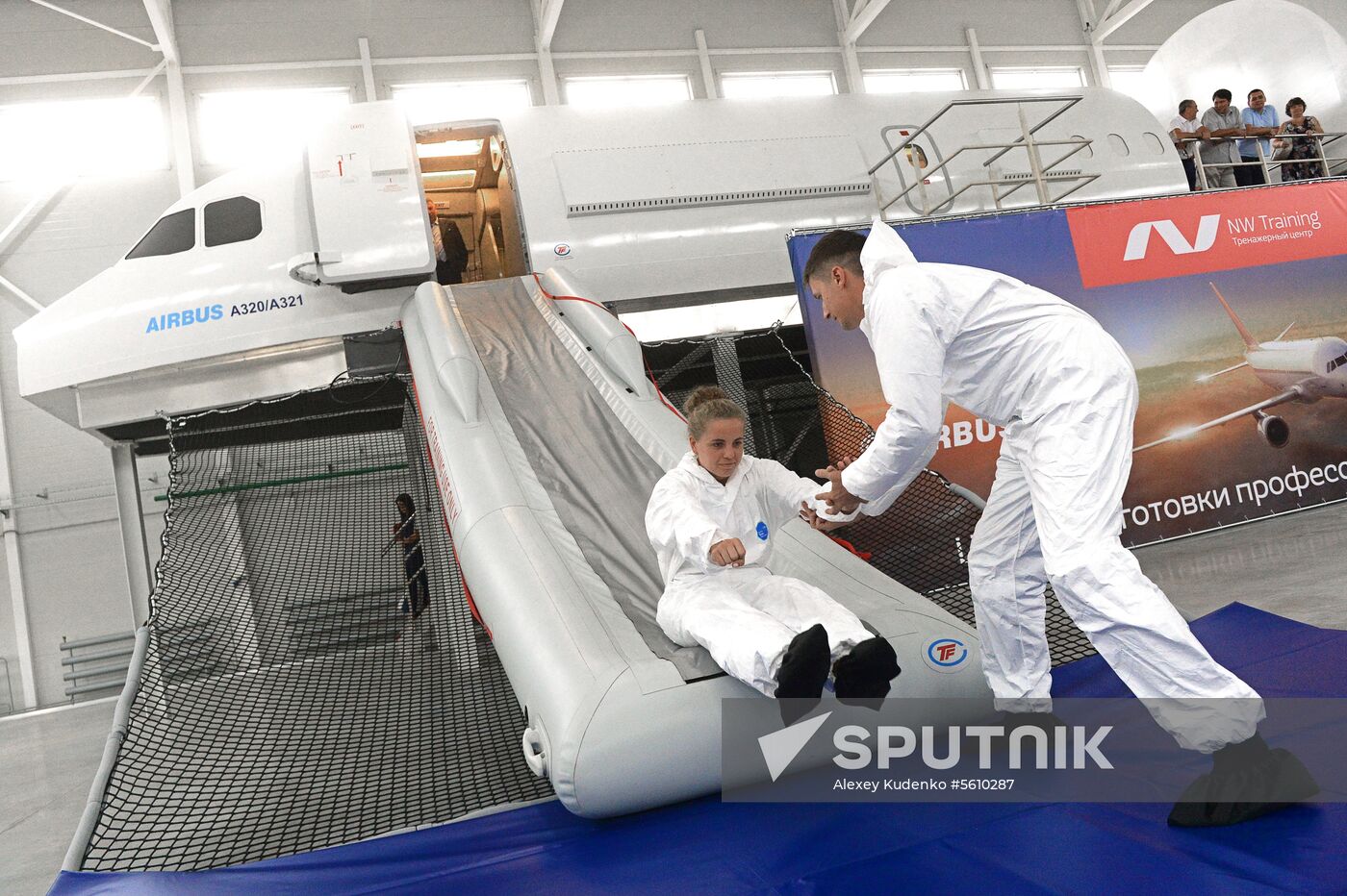 NW Training Center for flight crews opens