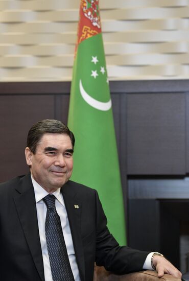 Russian President Vladimir Putin meets with President of Turkmenistan Gurbanguly Berdimuhamedov