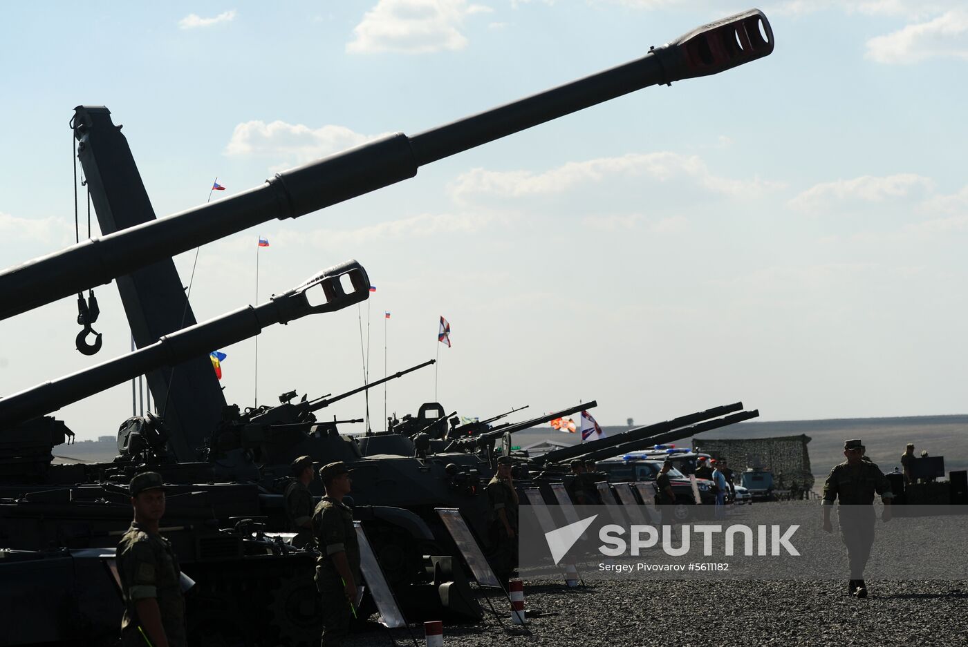 Exercises of South Military District motorized rifle division in Rostov Region