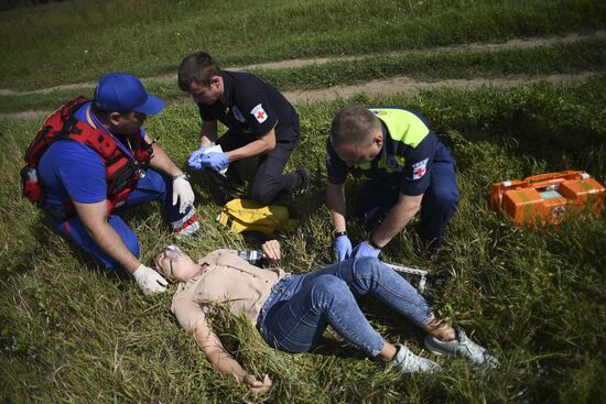 Demonstration by Moscow Department of Civil Defense, Emergencies and Fire Safety to mark Air Fleet Day