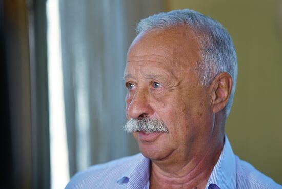 Farewell ceremony for author Eduard Uspensky