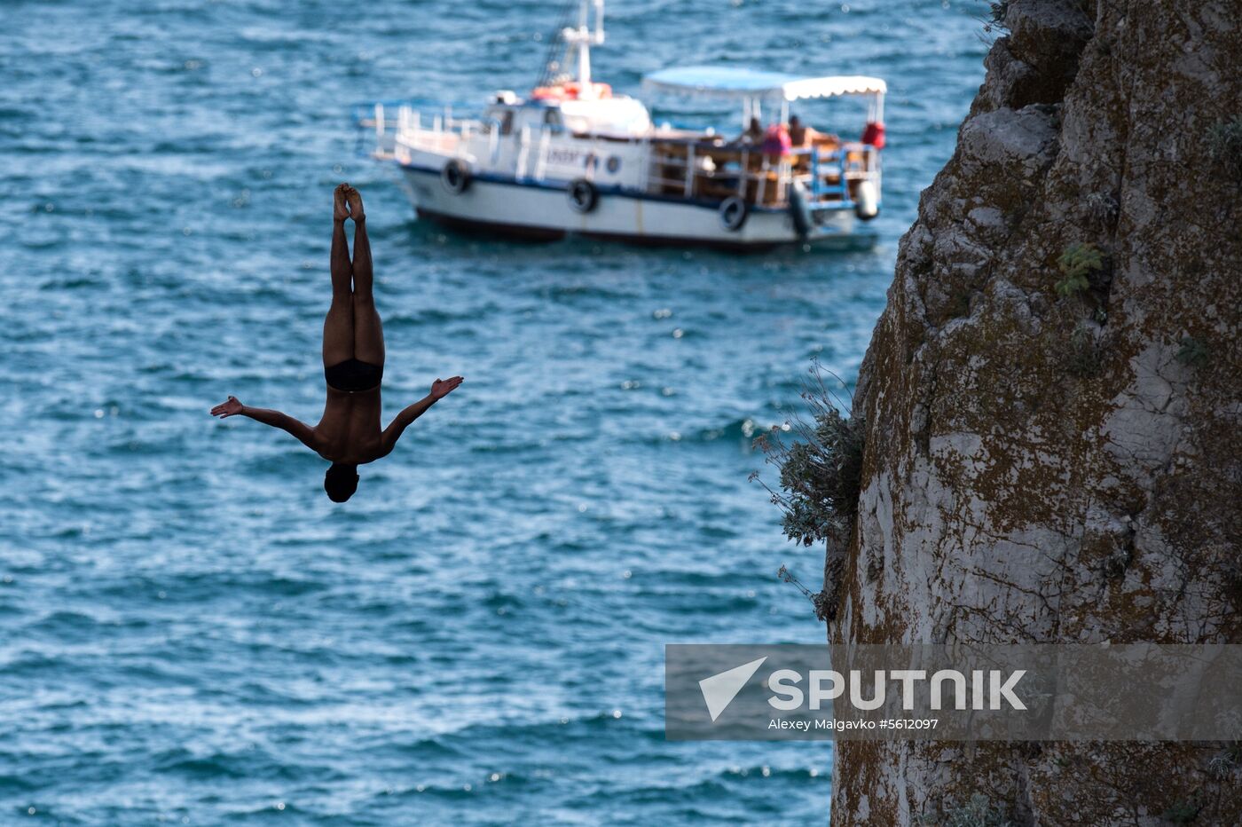 Freerate Cliff Diving World Cup international tournament in Crimea