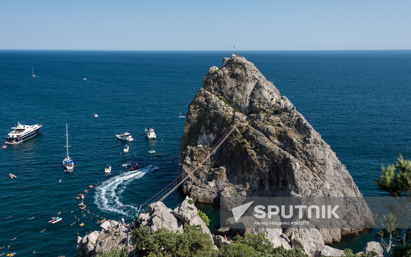 Freerate Cliff Diving World Cup international tournament in Crimea