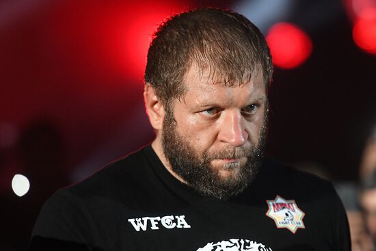 Mixed martial arts. Aleksander Emelianenko vs. Tony Johnson