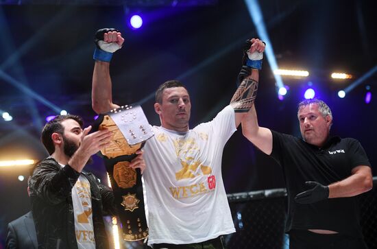 Mixed martial arts. Aleksander Emelianenko vs. Tony Johnson