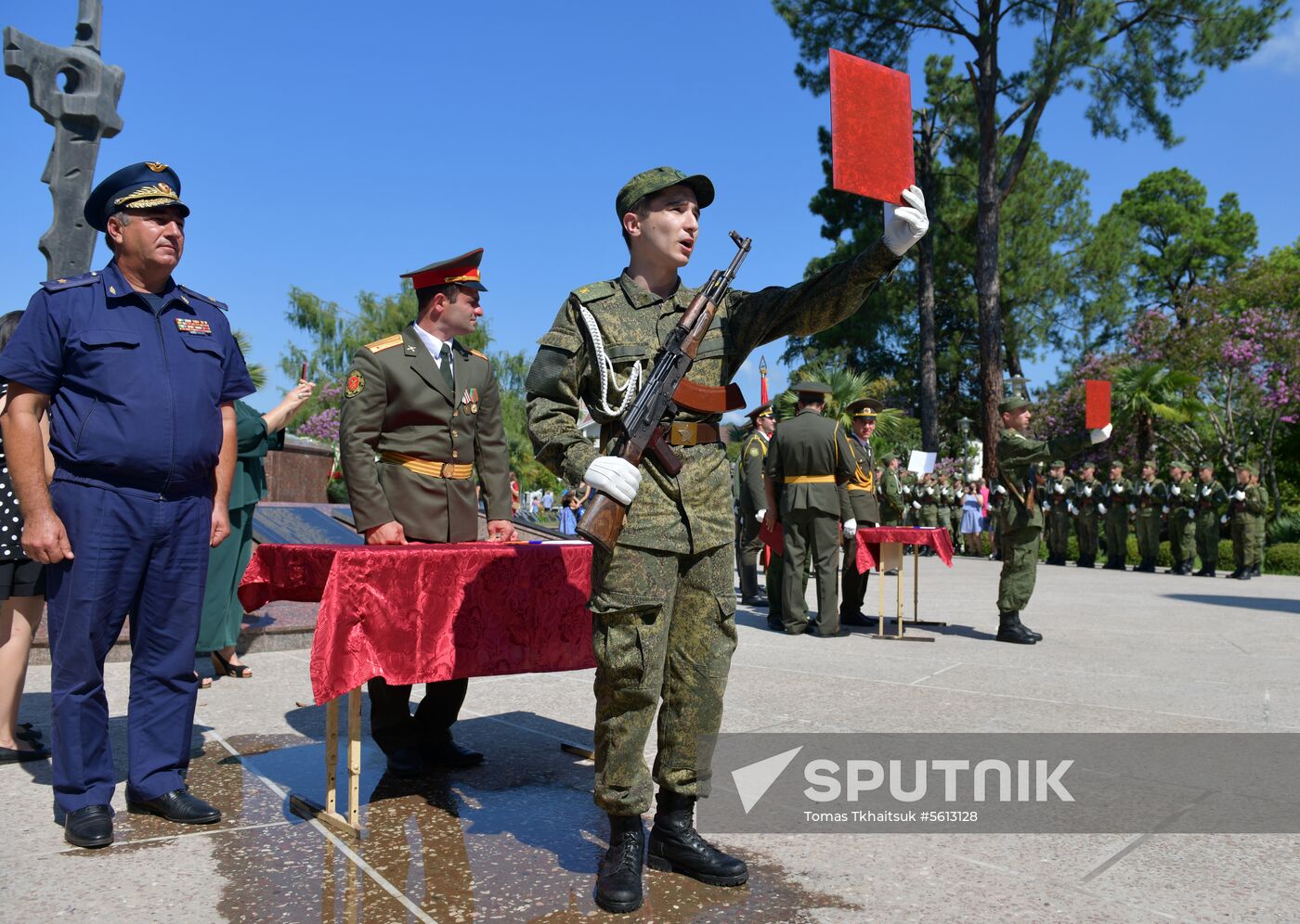 Abkhaz students of Russian military schools take oath