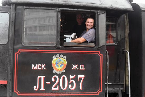 Imperial Russia tourist train departs