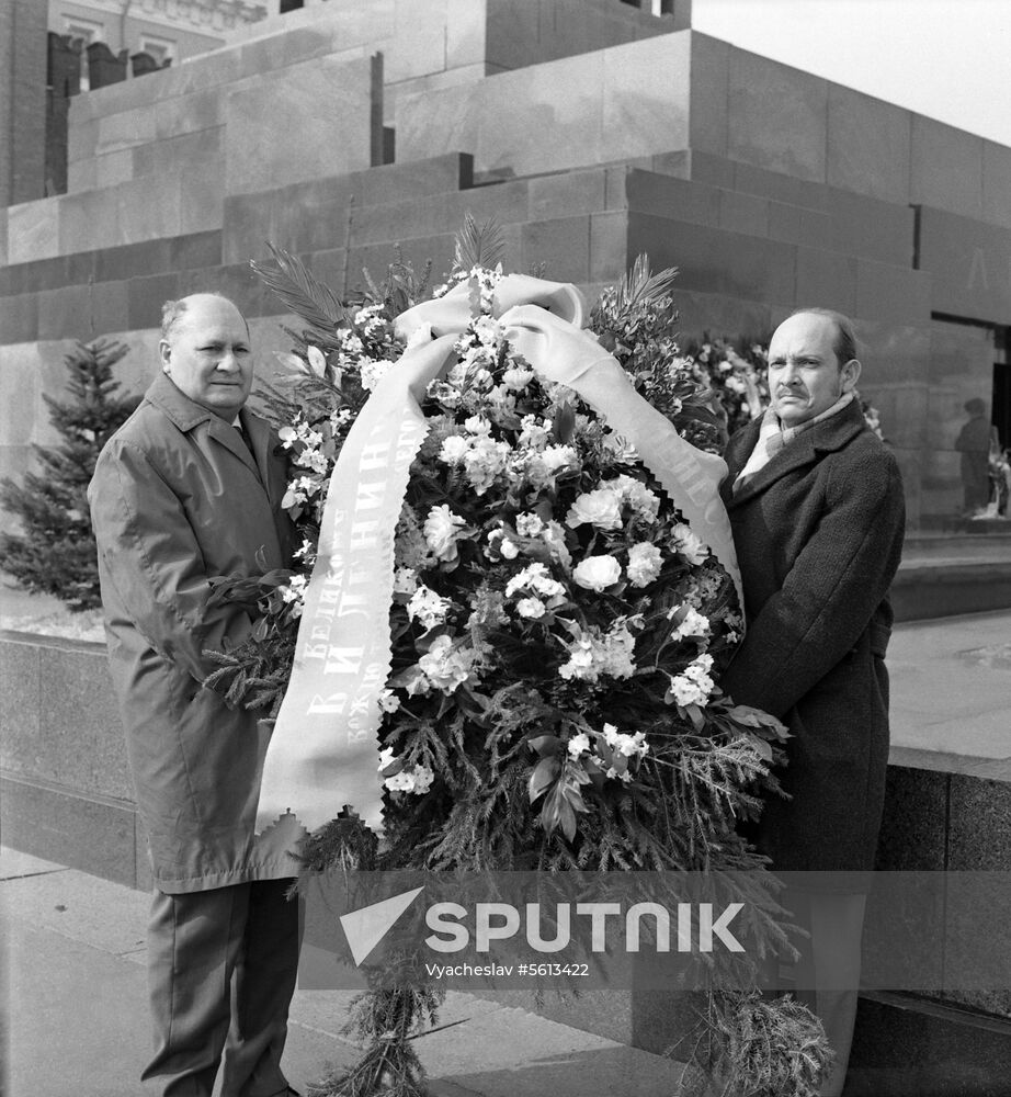 Delegation of Communist Party of Venezuela on visit to USSR
