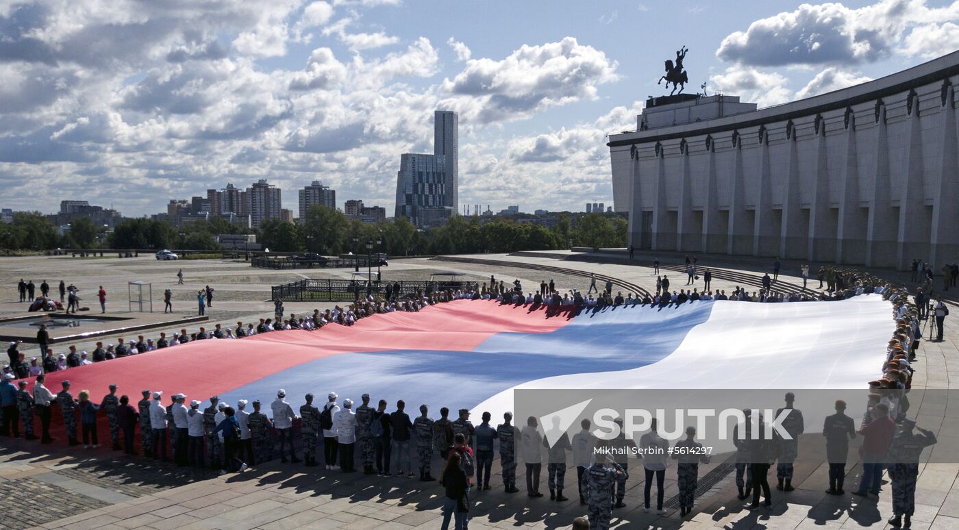 Russian National Flag Day