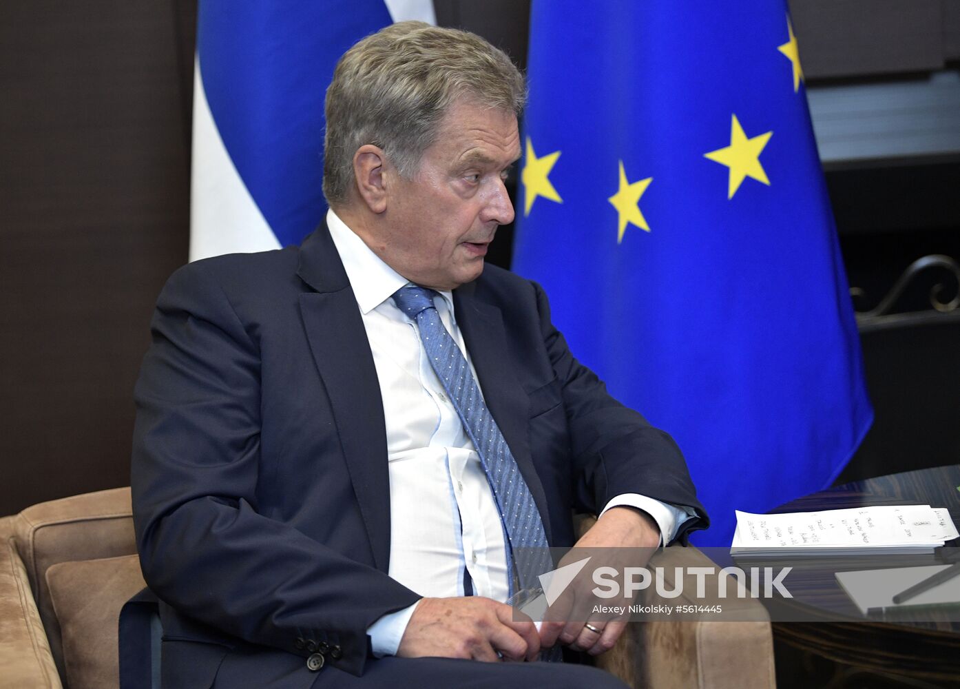 Russian President Vladimir Putin meets with Finnish President Sauli Niinisto