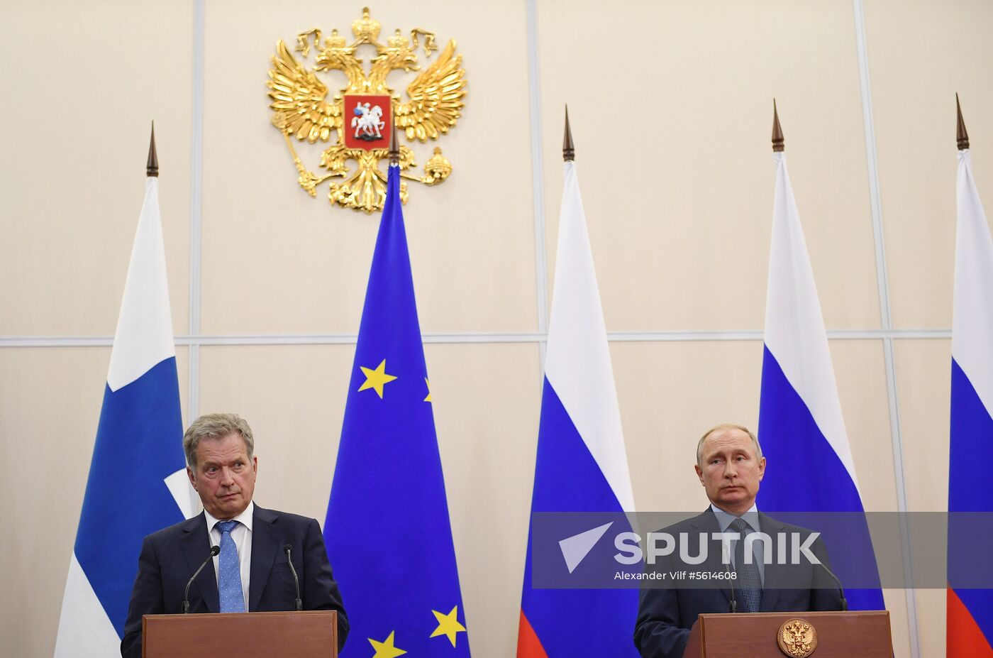 Russian President Vladimir Putin meets with Finnish President Sauli Niinisto