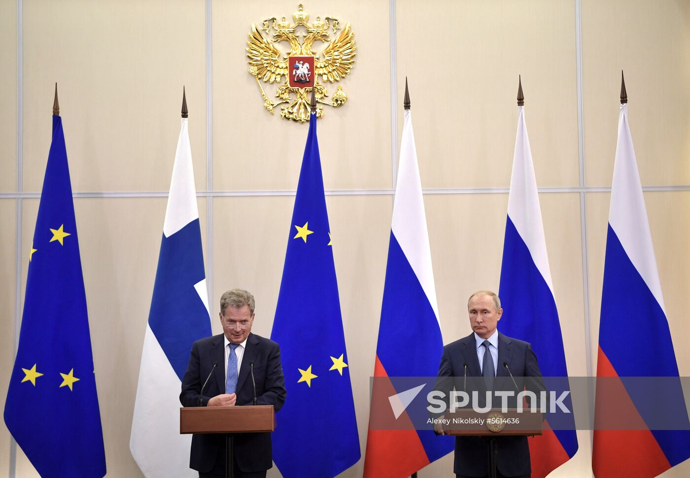Russian President Vladimir Putin meets with Finnish President Sauli Niinisto