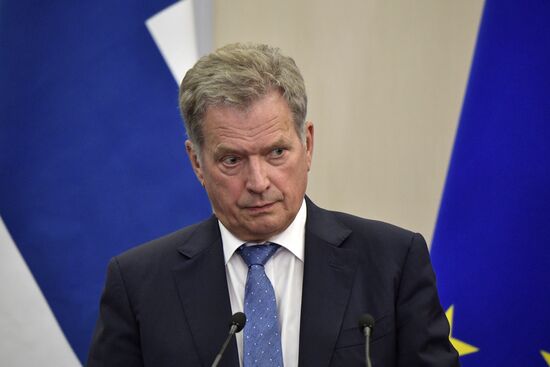 Russian President Vladimir Putin meets with Finnish President Sauli Niinisto