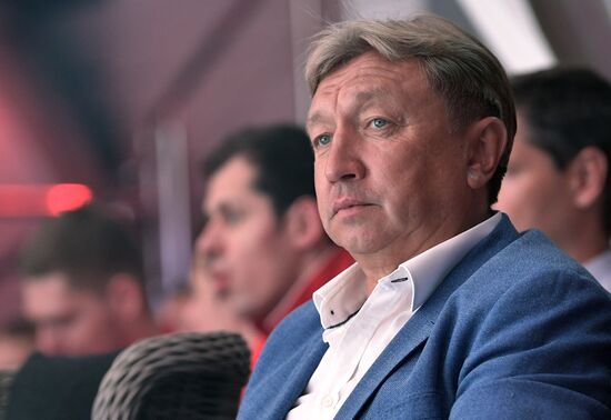 Vladimir Putin attends international combat sambo tournament