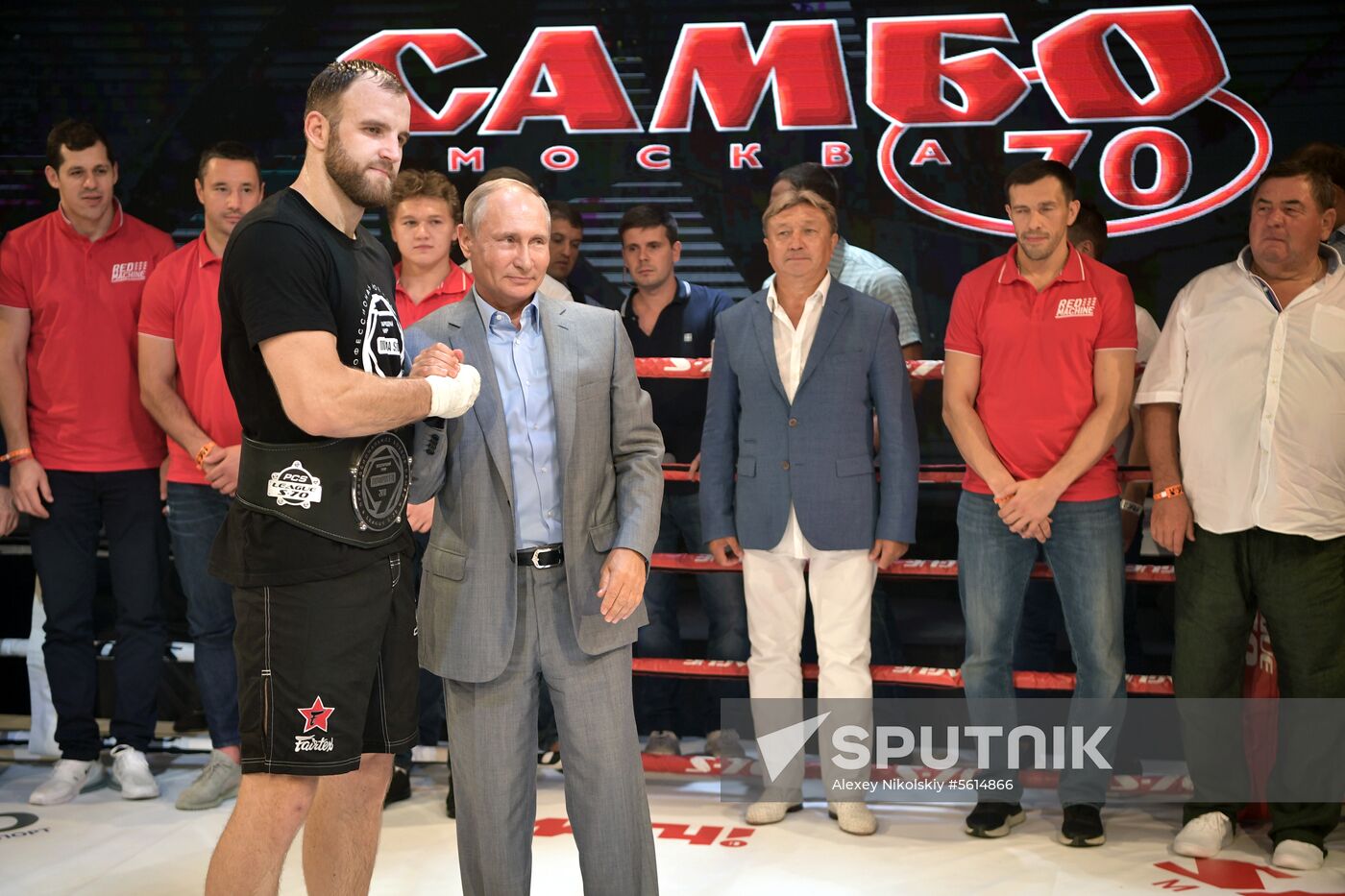 Vladimir Putin attends international combat sambo tournament
