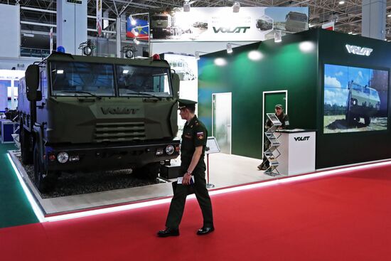 4th Army 2018 International Military Technical Forum. Day three