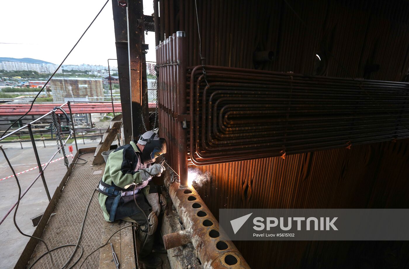 Preparing for heating season in Murmansk