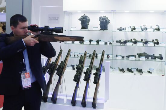 4th Army 2018 International Military Technical Forum. Day three