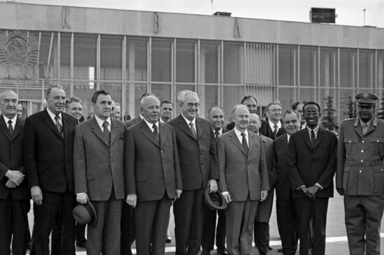 Nikolai Podgorny's visit to Somalia