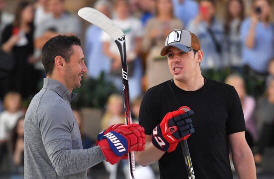 Workshop by ice hockey players Yevgeny Malkin and Ilya Kovalchuk in Moscow
