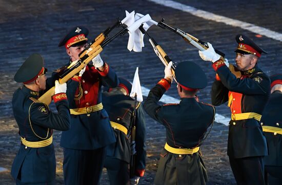 Final rehearsal of Spasskaya Tower festival's opening ceremony